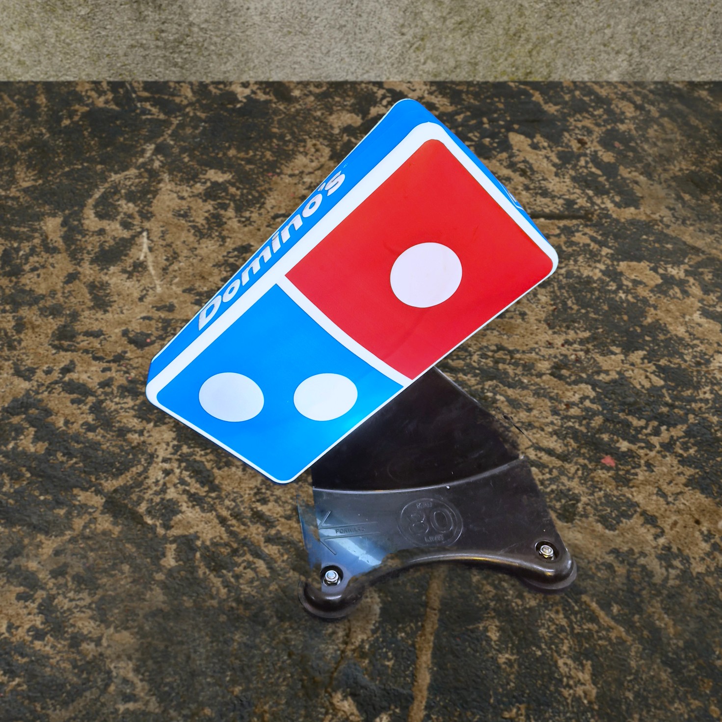 Domino's Pizza car topper roof sign